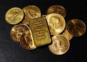 由于美元在美联储会议召开前下跌 黄金价格飙升至7个月以来的新高