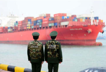 中国对美国的贸易顺差在6月创下历史新高