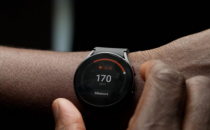 Peloton 应用程序现在可用于您的 Wear OS 驱动的三星 Galaxy Watch
