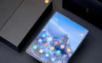 小米为MixFold2定下了正确的基调在此过程中赢得了许多粉丝